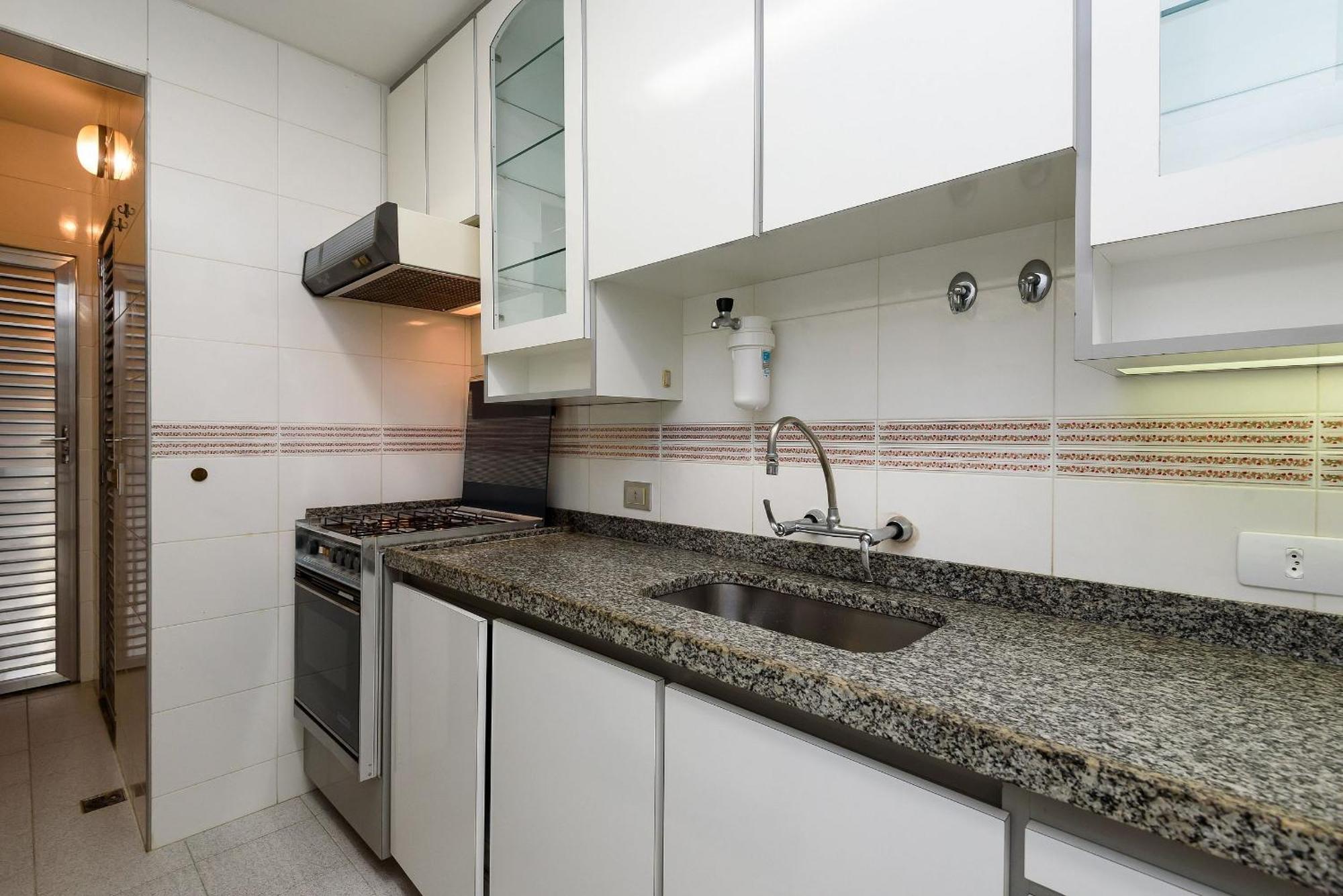 Apto Antigo No Leblon P/ 7 Pessoas | Gsm 300/701 Apartment Rio de Janeiro Luaran gambar